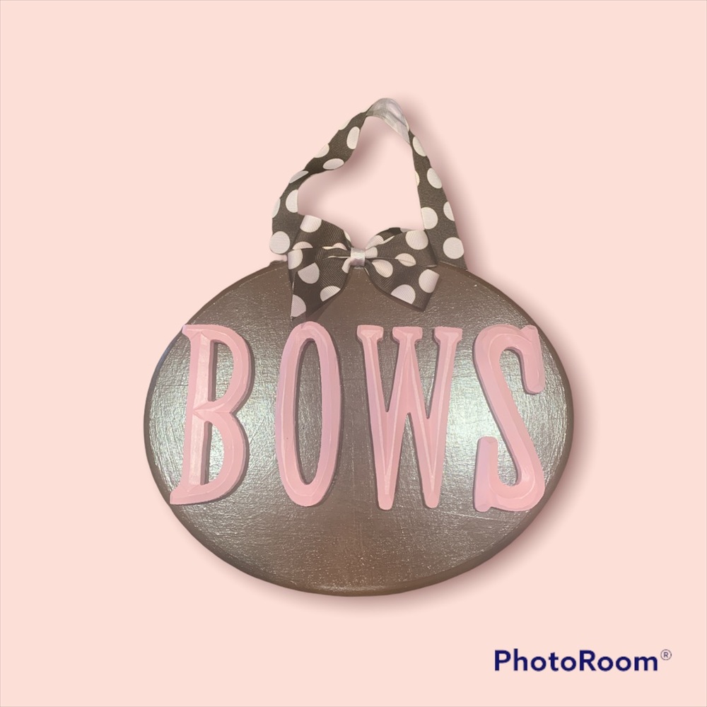 Bow Holder Wall Decor